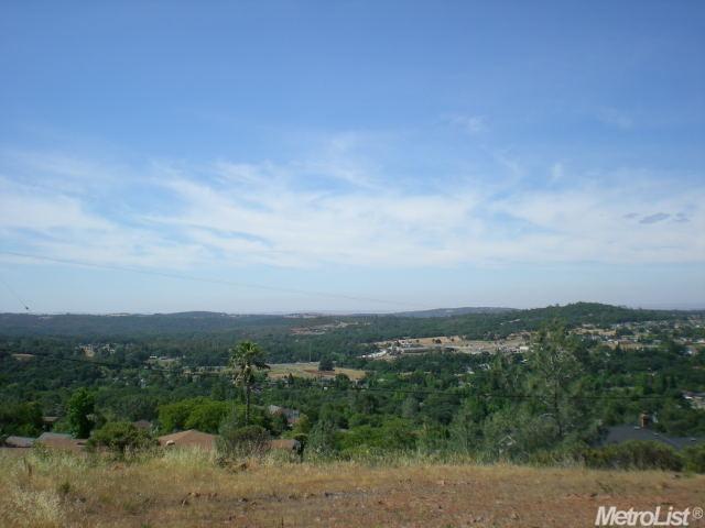 0000000_3417_Surry_Lane_Long_Range_View.jpg